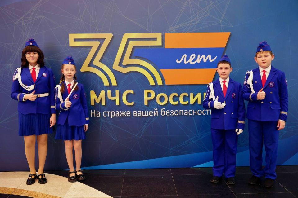 35 ��� ��� ������ � 40 ��� 8 �������-������������� ������ � ��� �� ������ ����, � ���� �������, ���������������� � �������� �����