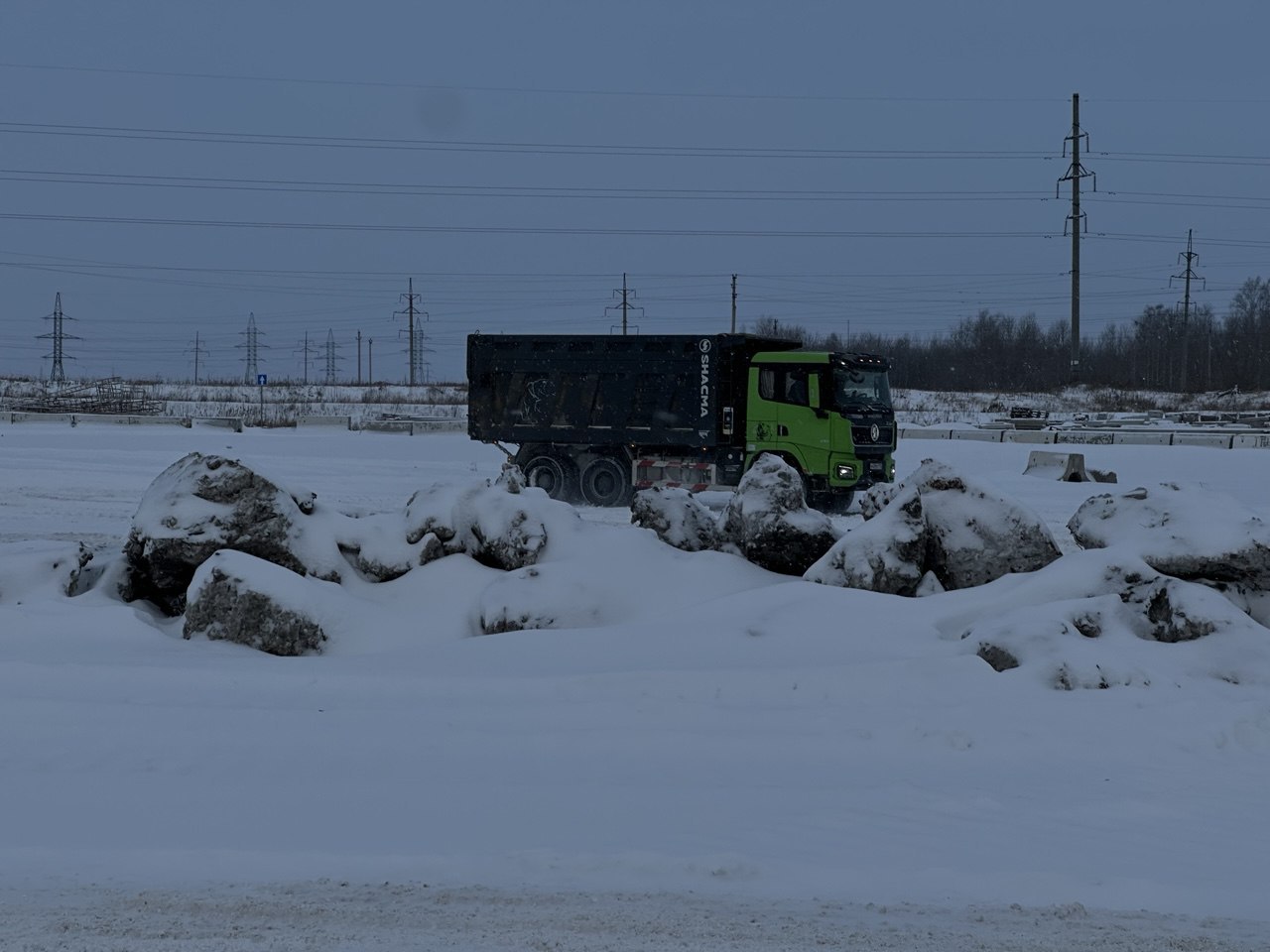 Норма декабря выполнена. Уборку снега продолжаем Норма декабря выполнена. Уборку снега продолжаем