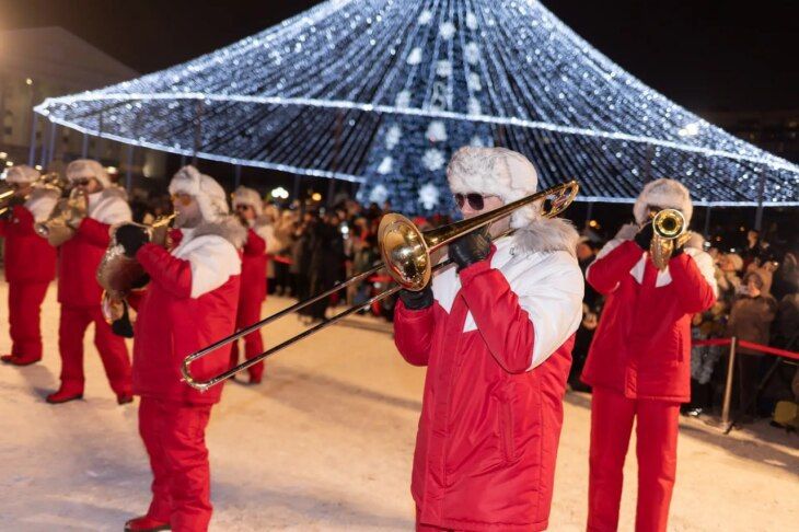 �������� ������� ��������� ���� � ����� �������� �� ������� 400-����� ������ 27 ������� � 17 �����