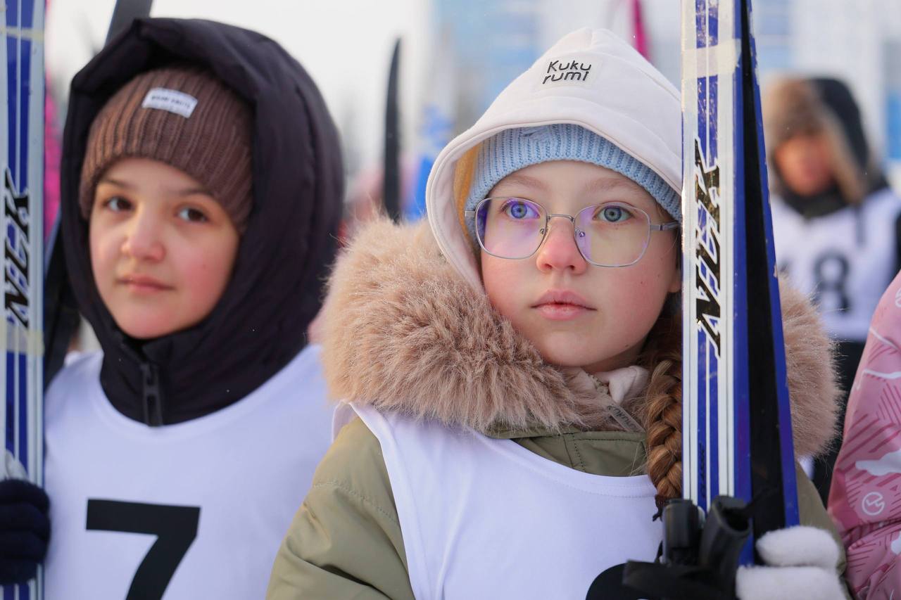 Дали старт четвёртому сезону соревнований по лыжным гонкам на Кубок Главы города среди наших школьников Дали старт четвёртому сезону соревнований по лыжным гонкам на Кубок Главы города среди наших школьников