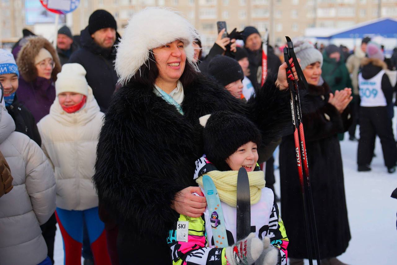 Дали старт четвёртому сезону соревнований по лыжным гонкам на Кубок Главы города среди наших школьников Дали старт четвёртому сезону соревнований по лыжным гонкам на Кубок Главы города среди наших школьников