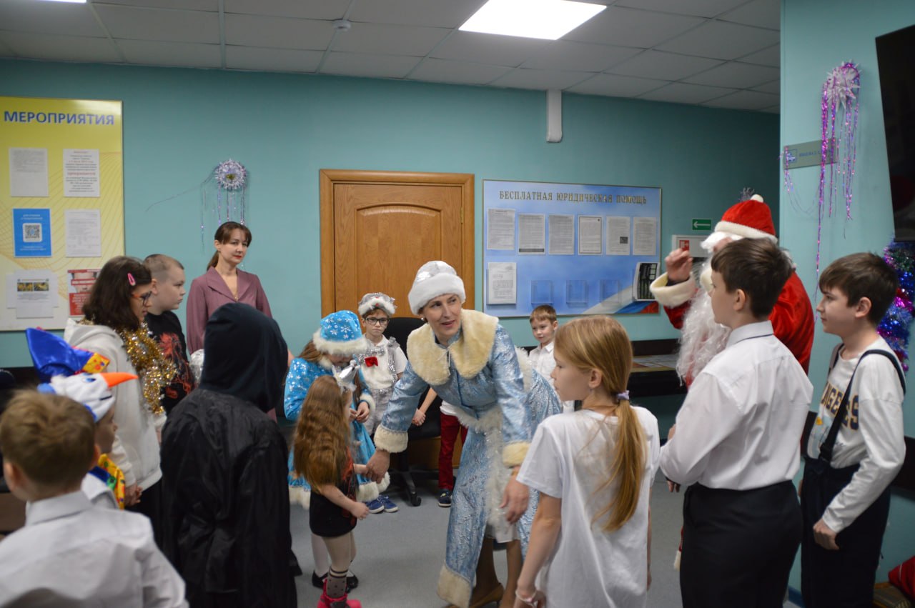 Смех и чудо в Восточном округе