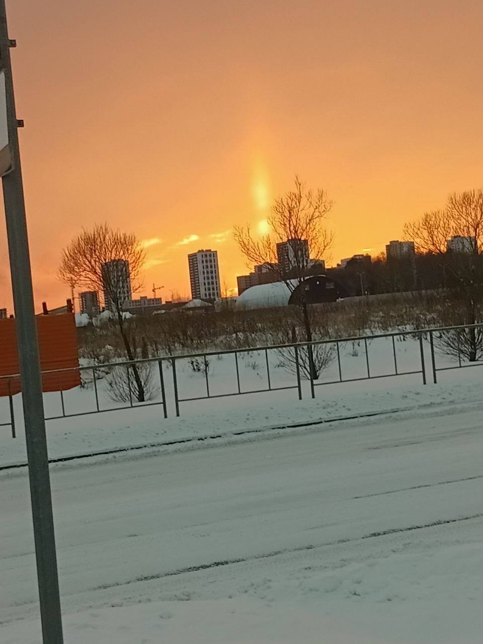 Закат сегодня прям огненный Закат сегодня прям огненный