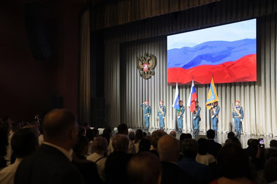 ������� � ������ ������ ������������� �����������, ����������� 35-����� �� ��� ����������� ������������ ���������� ��������� �� ����� ����������� �������, ������������ ��������� � ���������� ����������� ��������� ��������