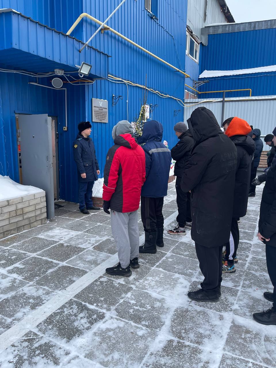 Работники прокуратуры Тюменской области в новогодние праздники провели проверки в пенитенциарных учреждениях Работники прокуратуры Тюменской области в новогодние праздники провели проверки в пенитенциарных учреждениях