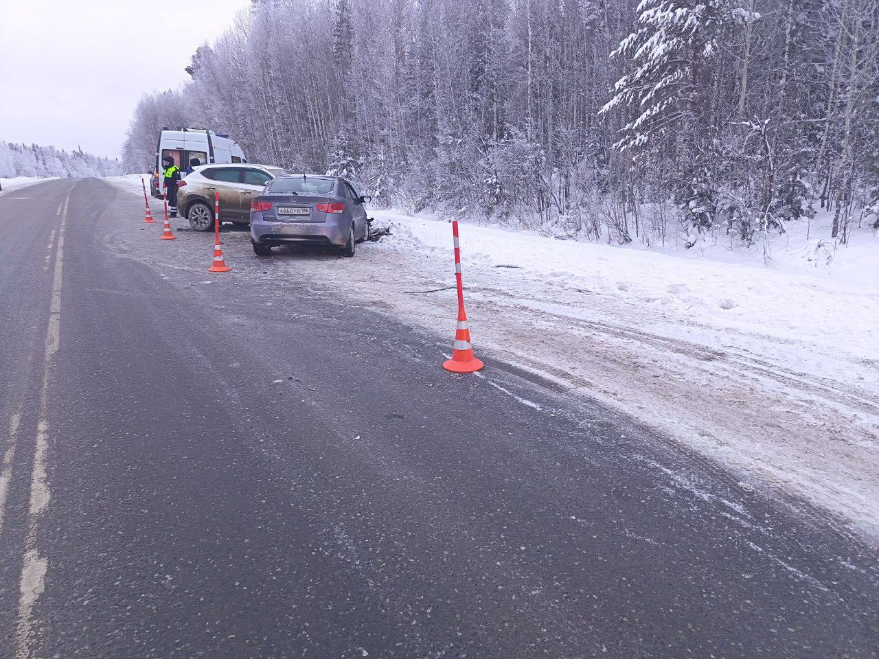 Сегодня обострилась аварийная обстановка на федеральной автодороге Тюмень-Ханты-Мансийск в Уватском округе Тюменской области