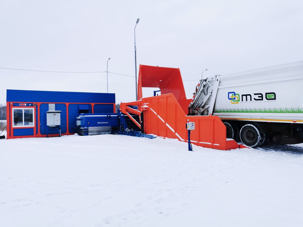 Бесперебойный вывоз отходов в праздники: мусоровозы на маршруте ежедневно