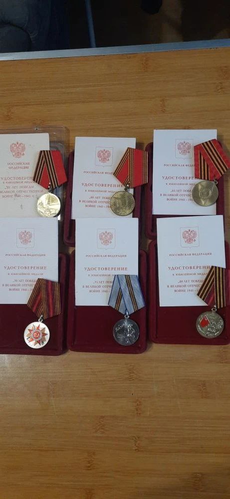 Жительницу Восточного округа Тюмени поздравили со 100-летием Жительницу Восточного округа Тюмени поздравили со 100-летием