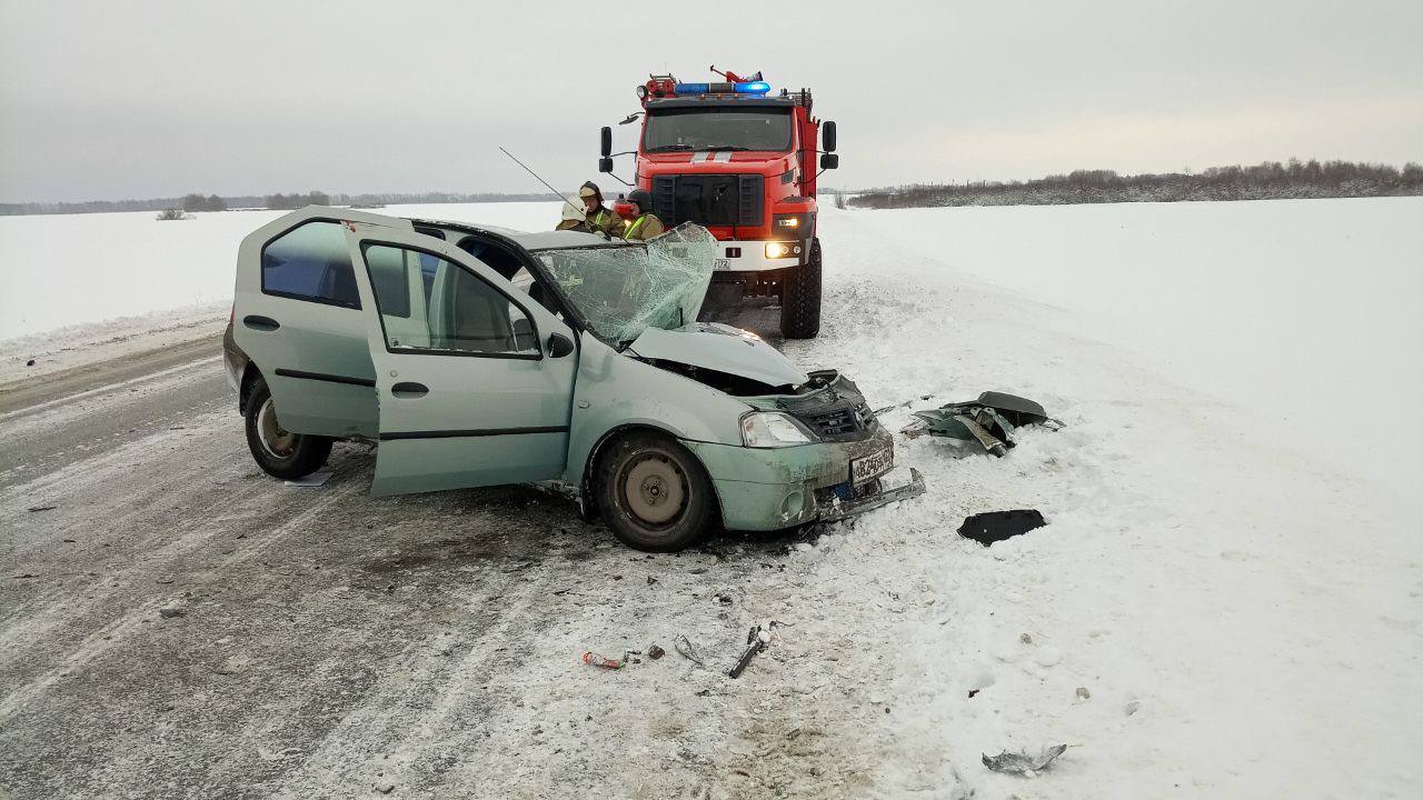 В багажнике лежала автолюлка для будущего малыша В багажнике лежала автолюлка для будущего малыша