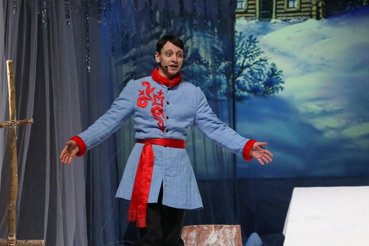 8 и 9 января в 12.00. «Волшебные искорки», О. Розум, музыкальная сказка, 0+ 8 и 9 января в 12.00. «Волшебные искорки», О. Розум, музыкальная сказка, 0+