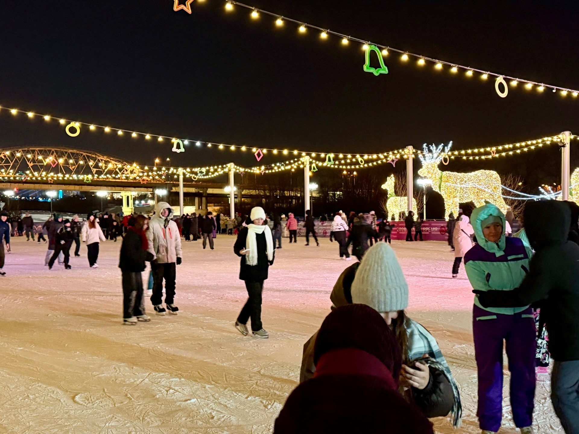 «Ледяной винил» и хиты 90-х «Ледяной винил» и хиты 90-х