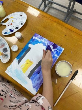 Сегодня, 10 января, в ДЮЦ "Авангард" состоялся творческий мастер-класс под руководством педагога дополнительного образования- Жарковой Марии Андреевны