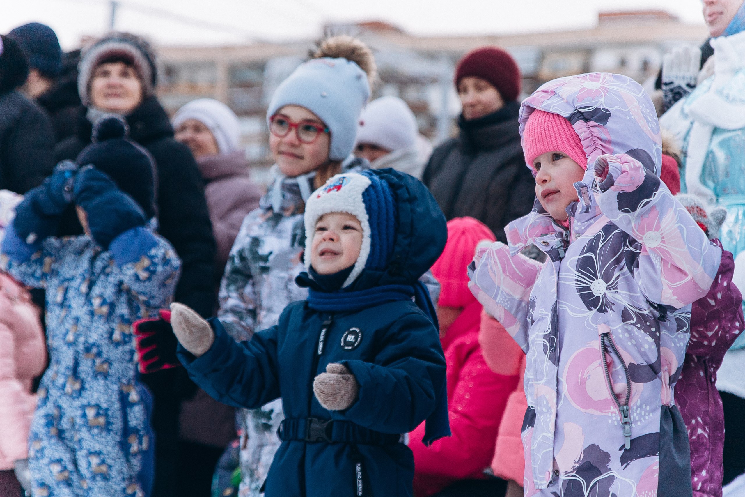 Сказка ожила: в Тюмени прошёл яркий «Забег Снегурочек» Сказка ожила: в Тюмени прошёл яркий «Забег Снегурочек»