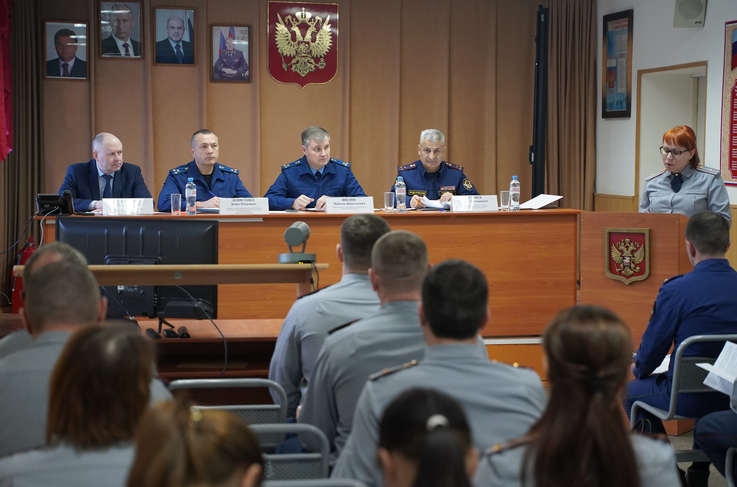 Первый заместитель прокурора Тюменской области Максим Шилин совместно с региональным Уполномоченным по правам человека Олегом Датских посетил следственные изоляторы № 1 г. Тюмени и № 4 п. Винзили Первый заместитель прокурора Тюменской области Максим Шилин совместно с региональным Уполномоченным по правам человека Олегом Датских посетил следственные изоляторы № 1 г. Тюмени и № 4 п. Винзили