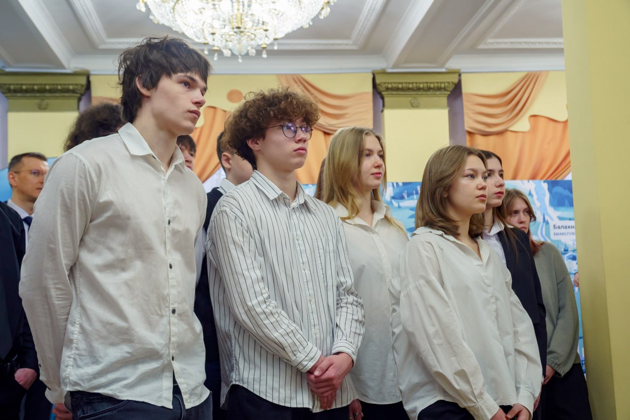 В Тюмени открылась уникальная выставка "Дом полимеров" В Тюмени открылась уникальная выставка "Дом полимеров"