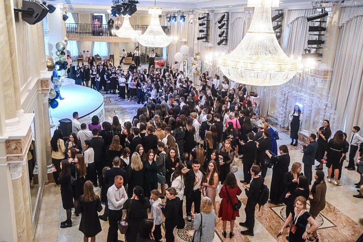 �������-�������� ������� � �� ��������� � ������ 14 �������