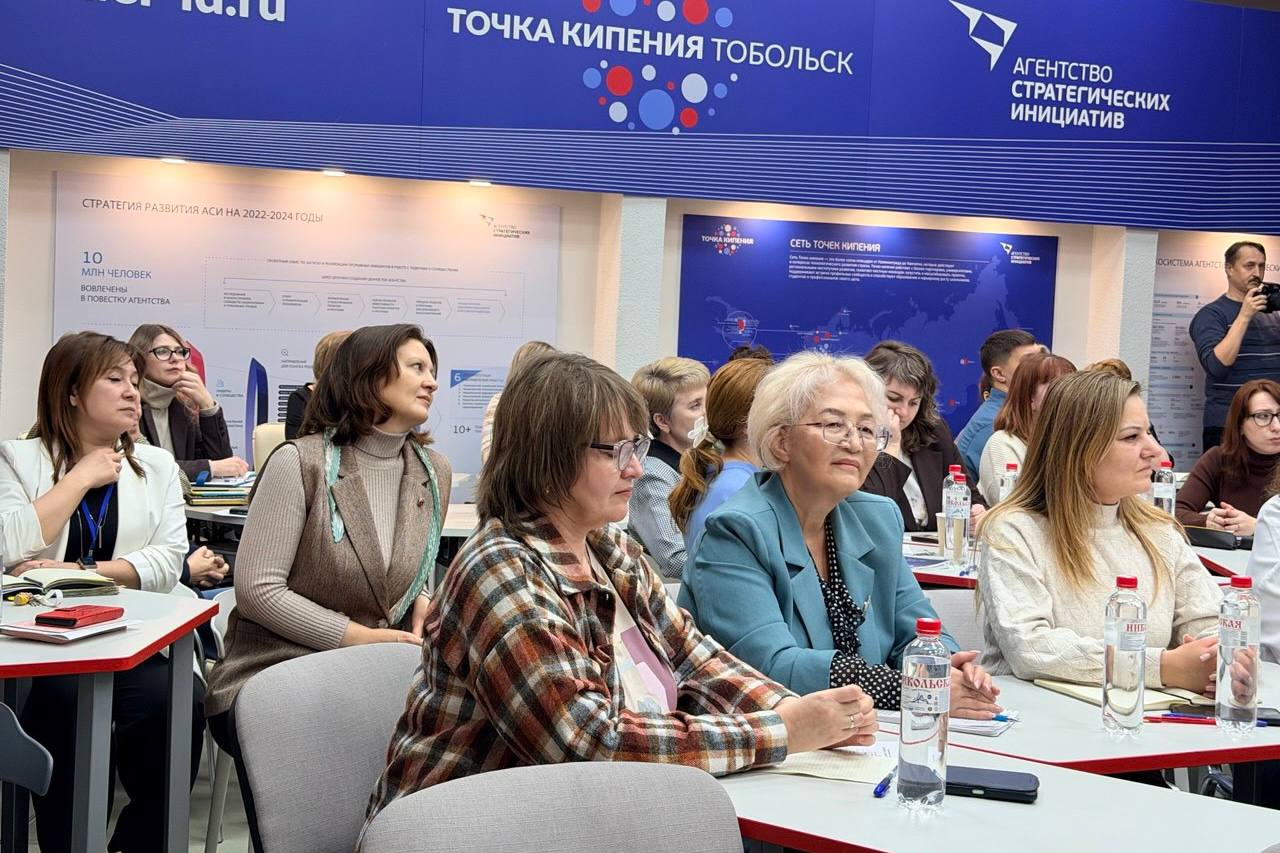 С радостью приветствовал участников уникального образовательного проекта с участием лучших педагогов России – «Каникулы без границ» С радостью приветствовал участников уникального образовательного проекта с участием лучших педагогов России – «Каникулы без границ»