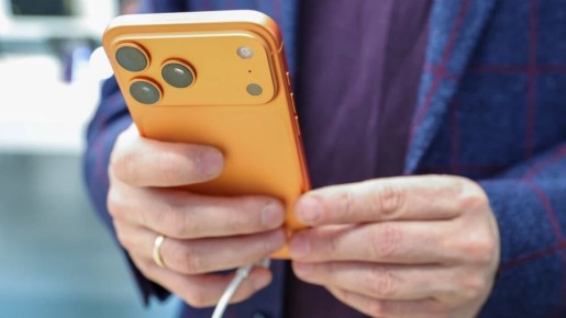 Apple нашел нестандартное решение для защиты новых iPhone от царапин