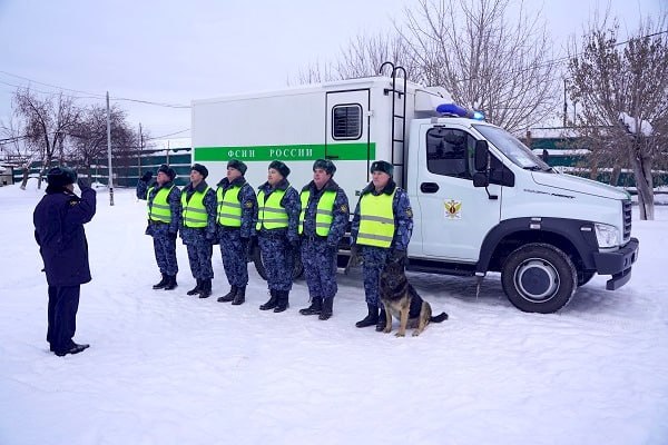 Сотрудники конвоя в Тюменской области сохраняют безупречную статистику: ни одного побега за 27 лет