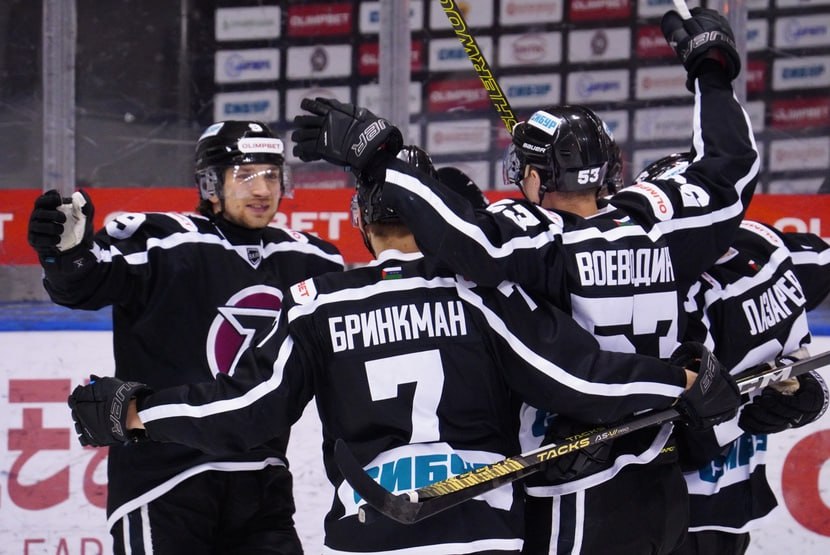 Десять шайб отгрузил соперникам в двух последних матчах тюменский «Рубин»