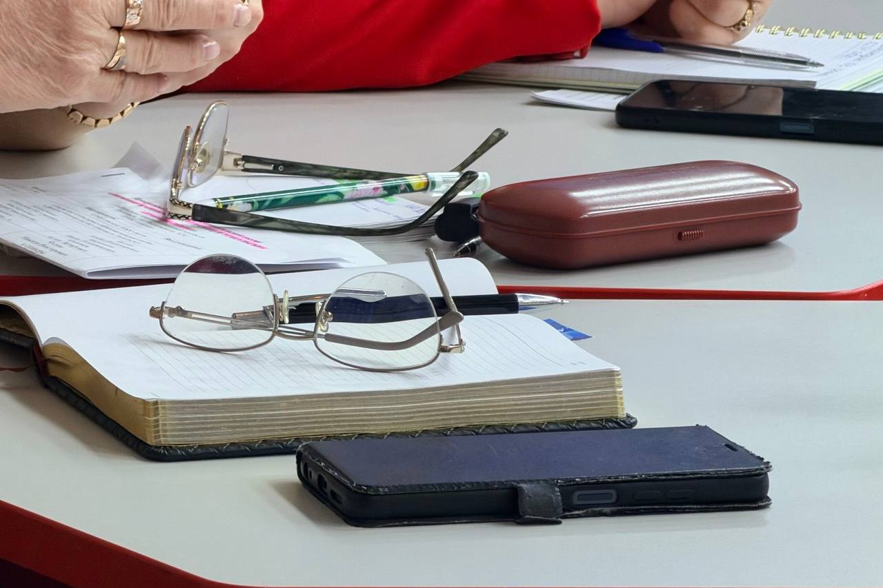 С радостью приветствовал участников уникального образовательного проекта с участием лучших педагогов России – «Каникулы без границ» С радостью приветствовал участников уникального образовательного проекта с участием лучших педагогов России – «Каникулы без границ»