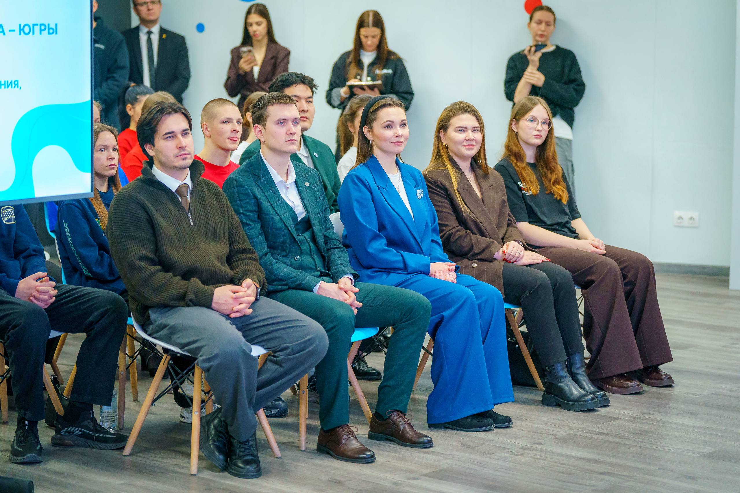 Руслан Кухарук: Встретился со студентами Югры в преддверии их «профессионального» праздника Руслан Кухарук: Встретился со студентами Югры в преддверии их «профессионального» праздника