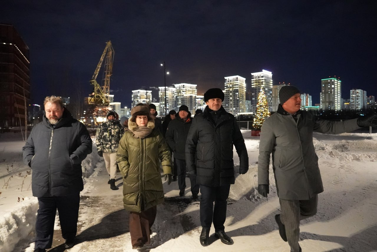 В Тюмени открыли новый участок набережной в районе моста по улице Профсоюзной В Тюмени открыли новый участок набережной в районе моста по улице Профсоюзной