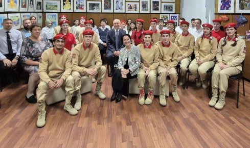 ������ ������: ������������ ���� ��������-�����