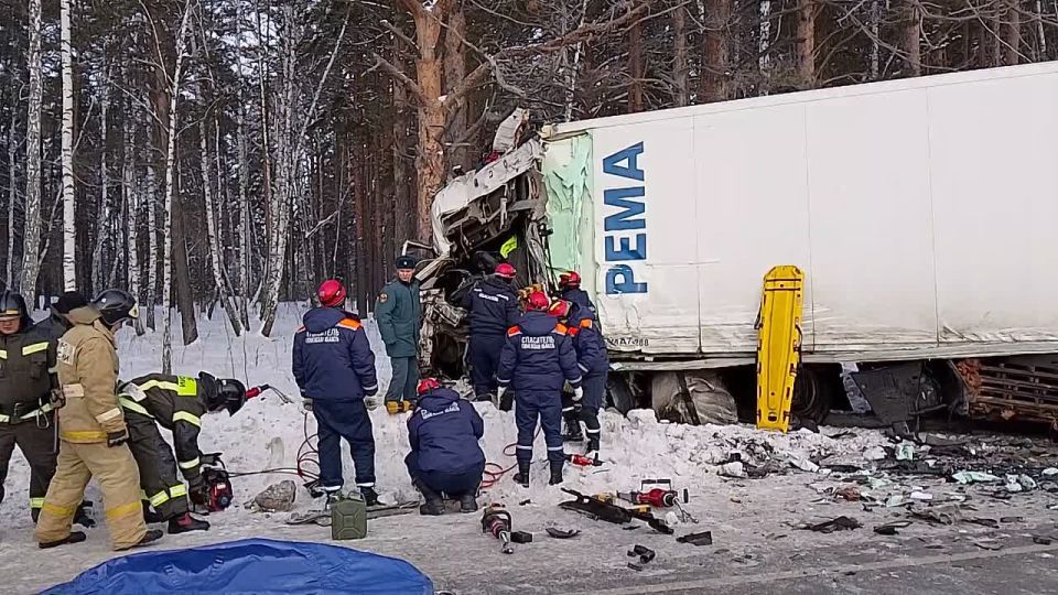 ����� � ������������ ��� ��� �������, �� 32-� ��������� ���������� ������-���������-������������