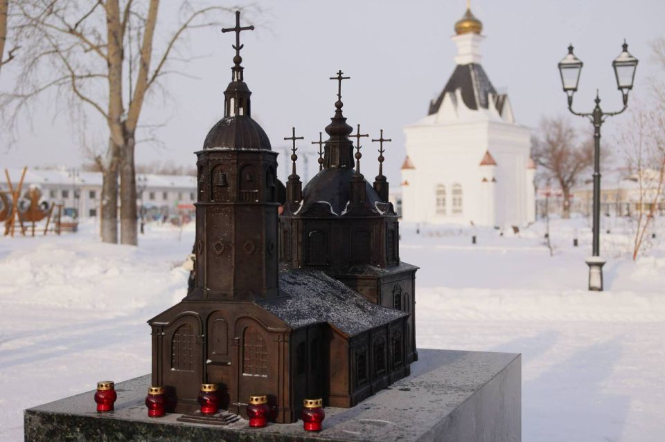 Сегодня открыли второй памятник из серии «Утраченные храмы Тобольска» - Церкви Благовещения Пресвятой Богородицы