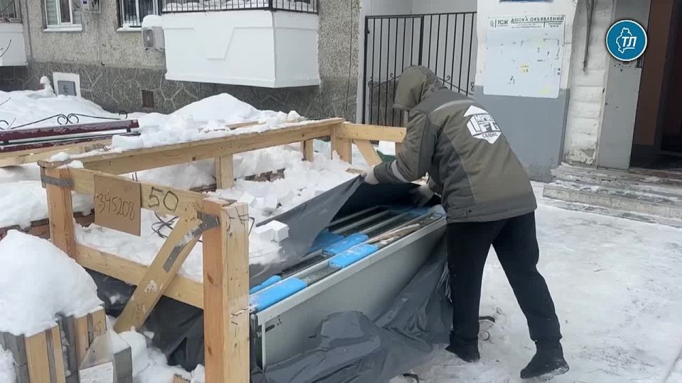 143 лифтовых кабины заменят в 42 домах Тюменской области к концу года