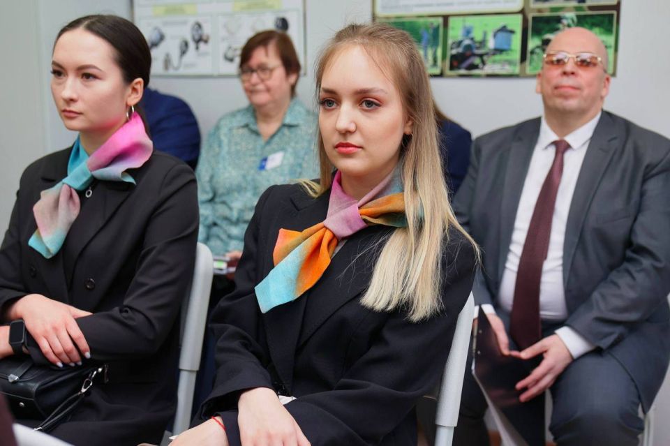 � ����� �5 ��������� ���������, 35-� ������� �������� ����