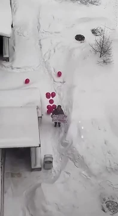 Милота дня: пока жительница Красноярска Екатерина находилась в перинатальном центре, её мама решила поддержать дочь и будущую внучку