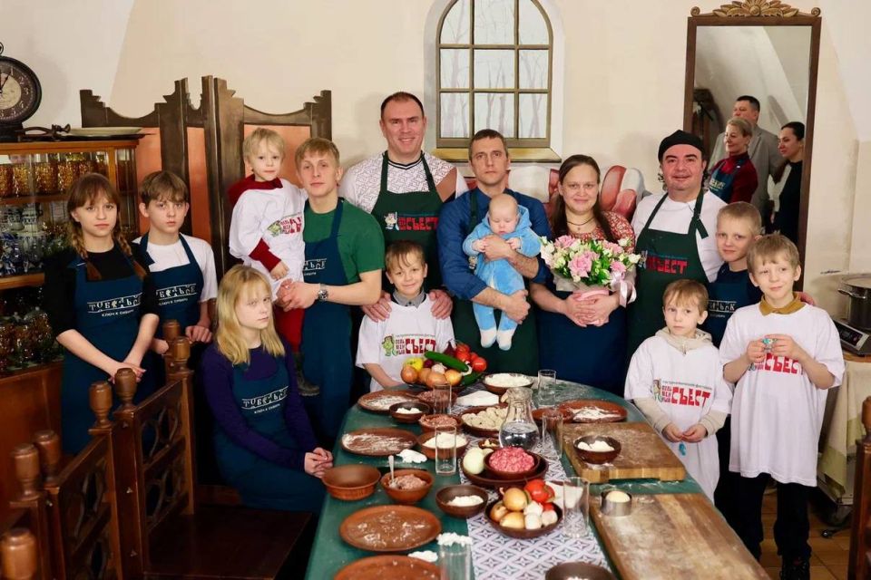 Сегодня День российской науки – 8 февраля родился Дмитрий Иванович Менделеев