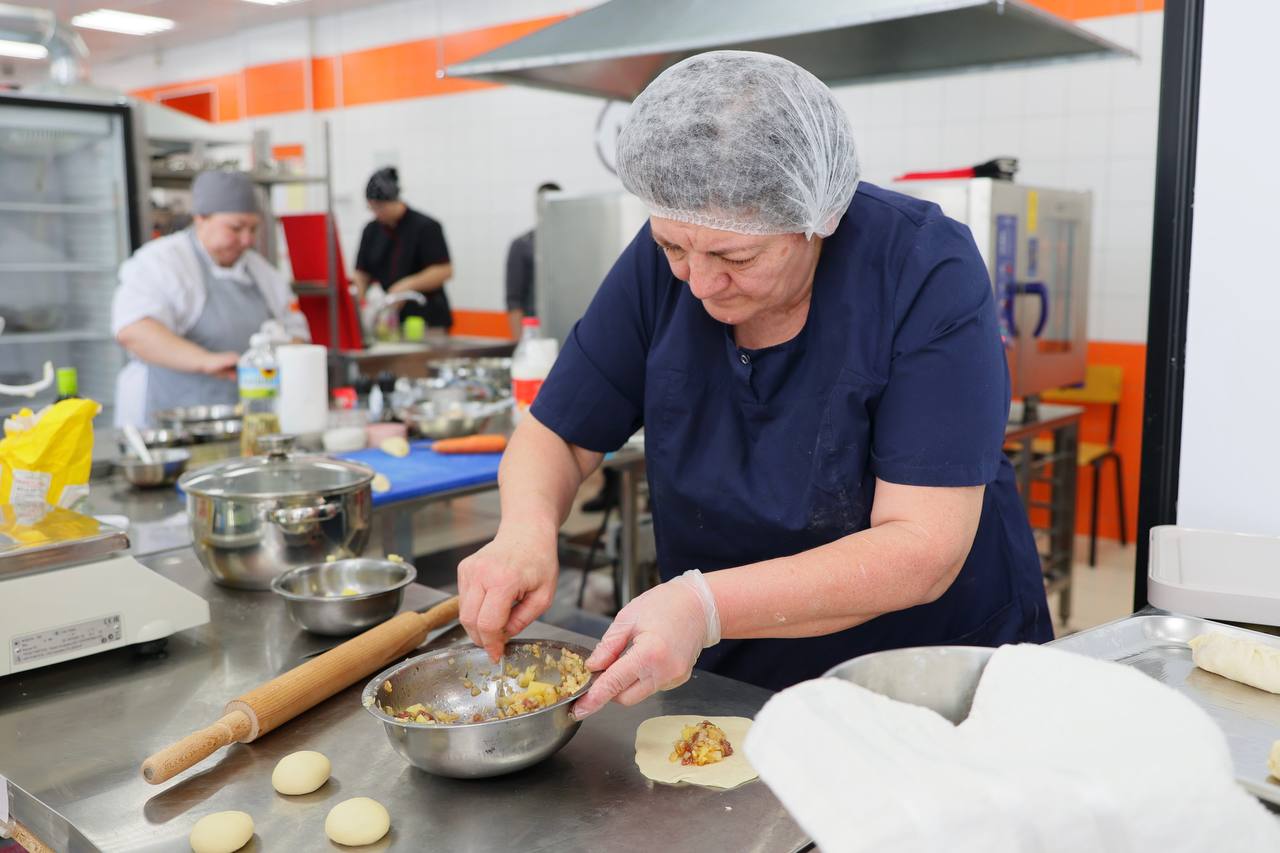 Друзья, наш сытный фестиваль «Пельменный съест» подходит к самому вкусному финалу Друзья, наш сытный фестиваль «Пельменный съест» подходит к самому вкусному финалу