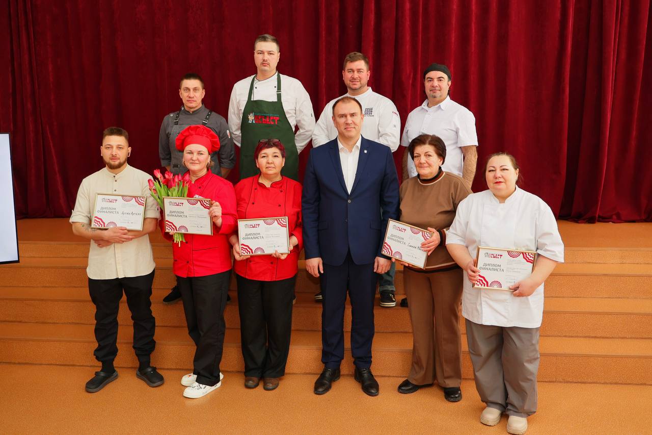 Друзья, наш сытный фестиваль «Пельменный съест» подходит к самому вкусному финалу Друзья, наш сытный фестиваль «Пельменный съест» подходит к самому вкусному финалу