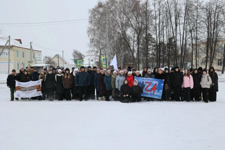 Очередной гуманитарный груз собрали для бойцов специальной военной операции жители Абатского округа