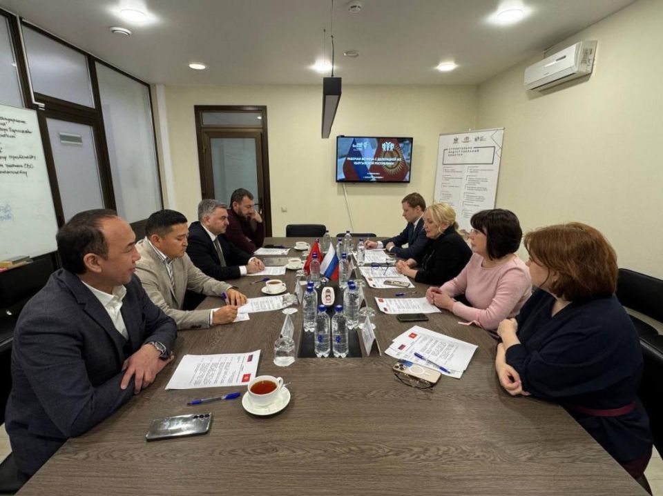 123567Делегация Кыргызстана изучает перспективы сотрудничества с Тюменской областью