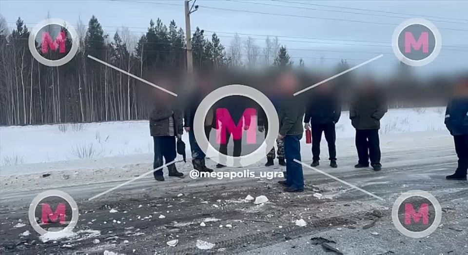 «Бабушка, ты жива?!». В ХМАО страшная трагедия на дороге