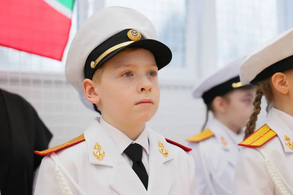 Смотр строя и песни: от дошколят до кадетов – растим патриотов!