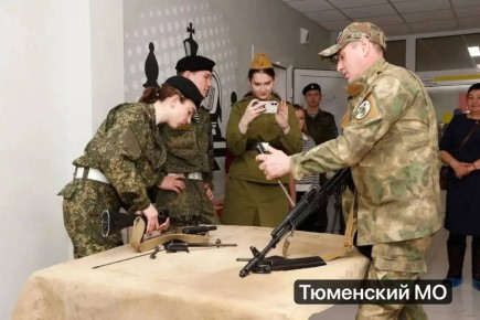 Патриотические мероприятия для молодежи проводят в муниципалитетах Тюменской области