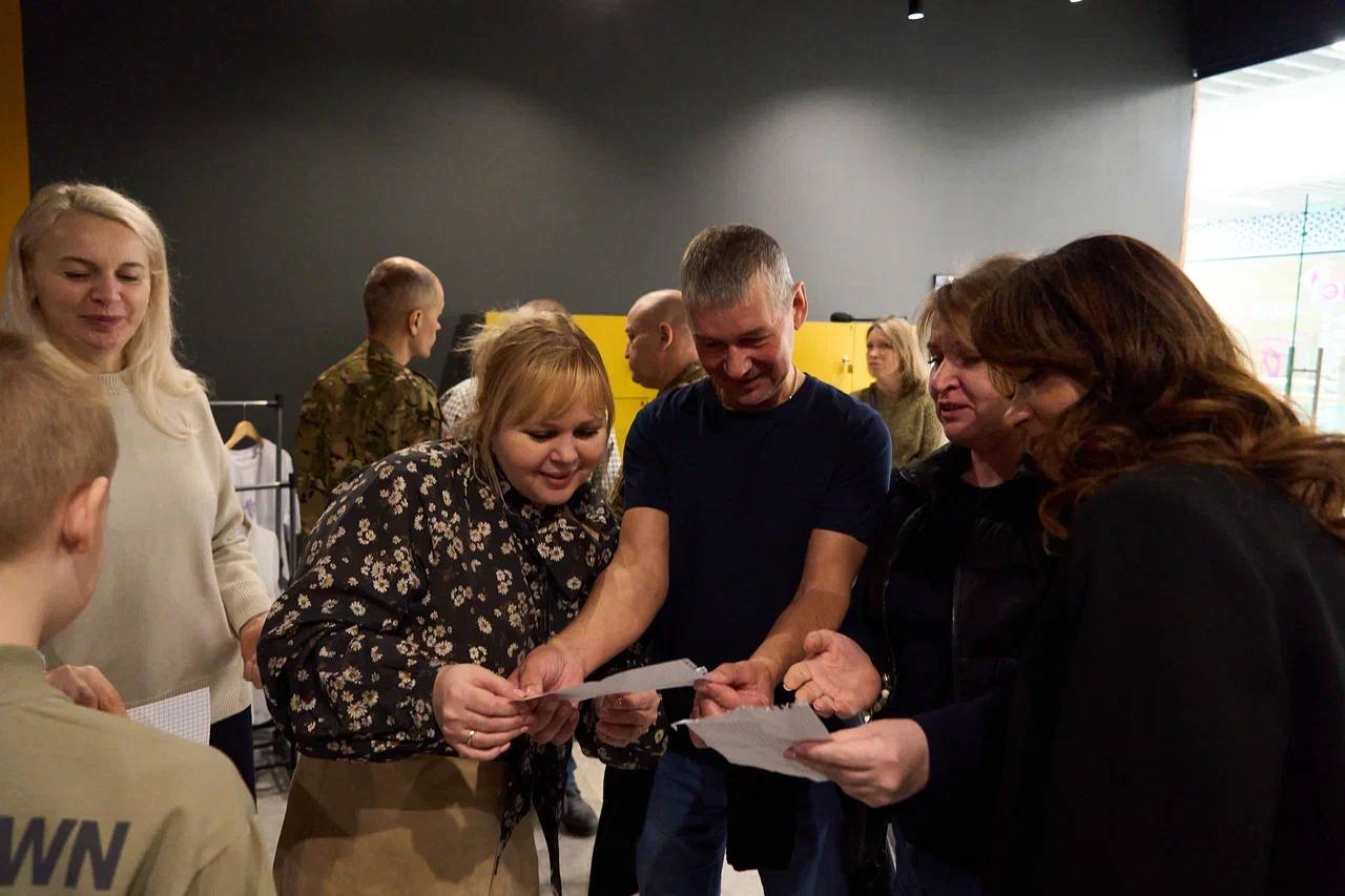 Для ветеранов СВО и их семей прошла экскурсия "Мир на ощупь" Для ветеранов СВО и их семей прошла экскурсия "Мир на ощупь"