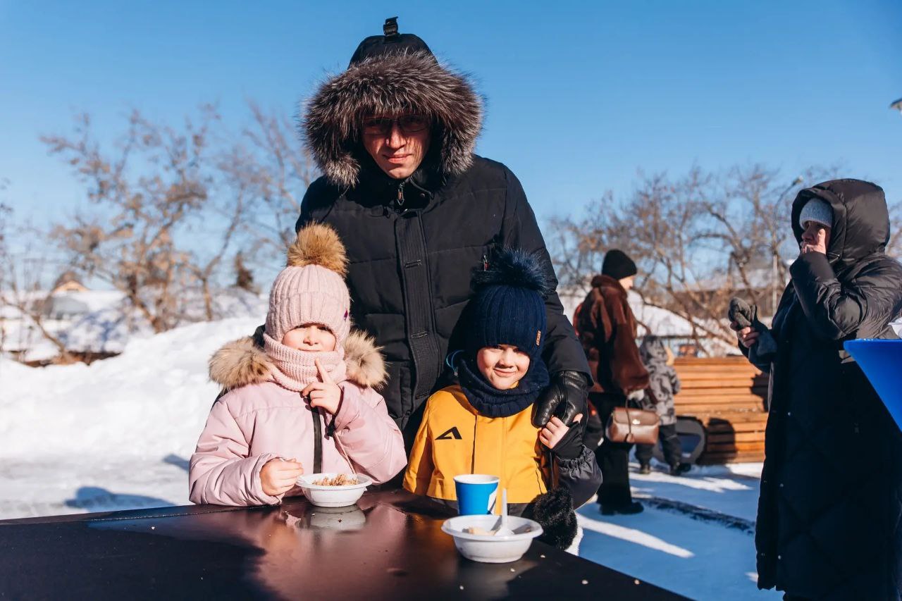 Экшн, драйв, мощь!. «Это просто супер!», «Смотри, как круто получилось!», «Вот это поворот!», «Во дают!» — неслось сегодня детскими и взрослыми голосами с берегов Туры Экшн, драйв, мощь!. «Это просто супер!», «Смотри, как круто получилось!», «Вот это поворот!», «Во дают!» — неслось сегодня детскими и взрослыми голосами с берегов Туры