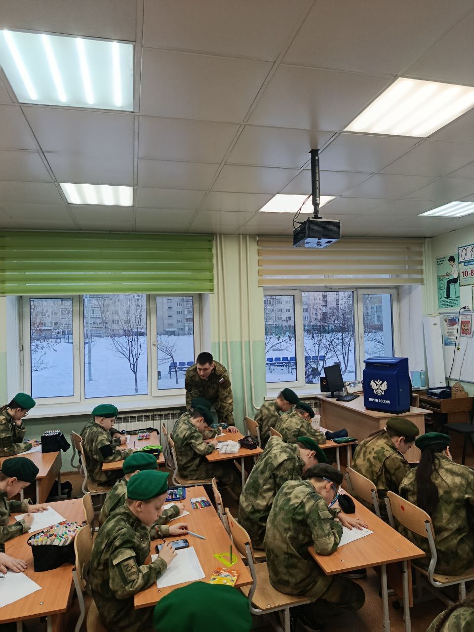 Почта России выступила логистическим партнёром акции «Письмо солдату», организованной Тюменским региональным отделением Всероссийского детско-юношеского военно-патриотического общественного движения «Юнармия» и управлением... Почта России выступила логистическим партнёром акции «Письмо солдату», организованной Тюменским региональным отделением Всероссийского детско-юношеского военно-патриотического общественного движения «Юнармия» и управлением...