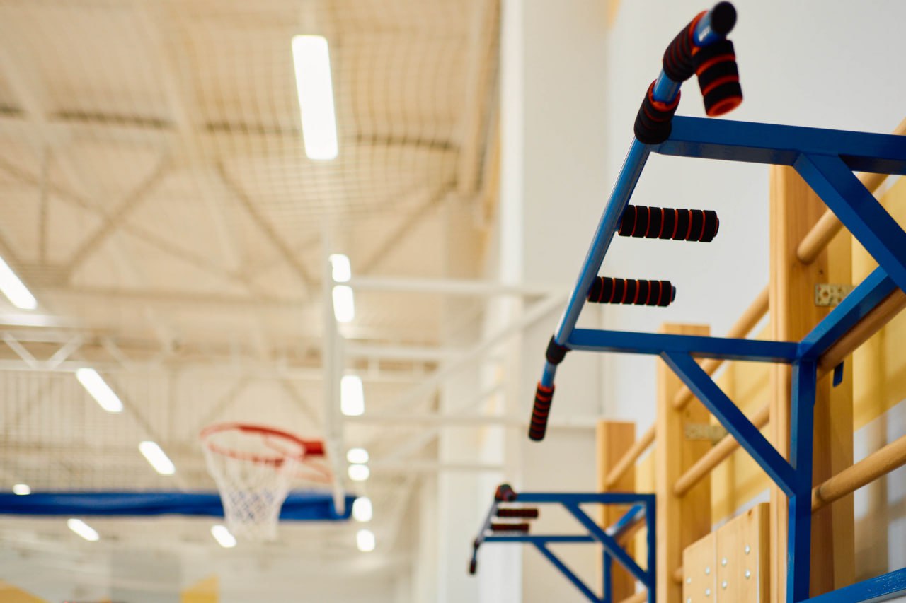 В Тюменской области выплата на школьную и спортивную форму предоставлена на 15,1 тысячи детей в 2025 году