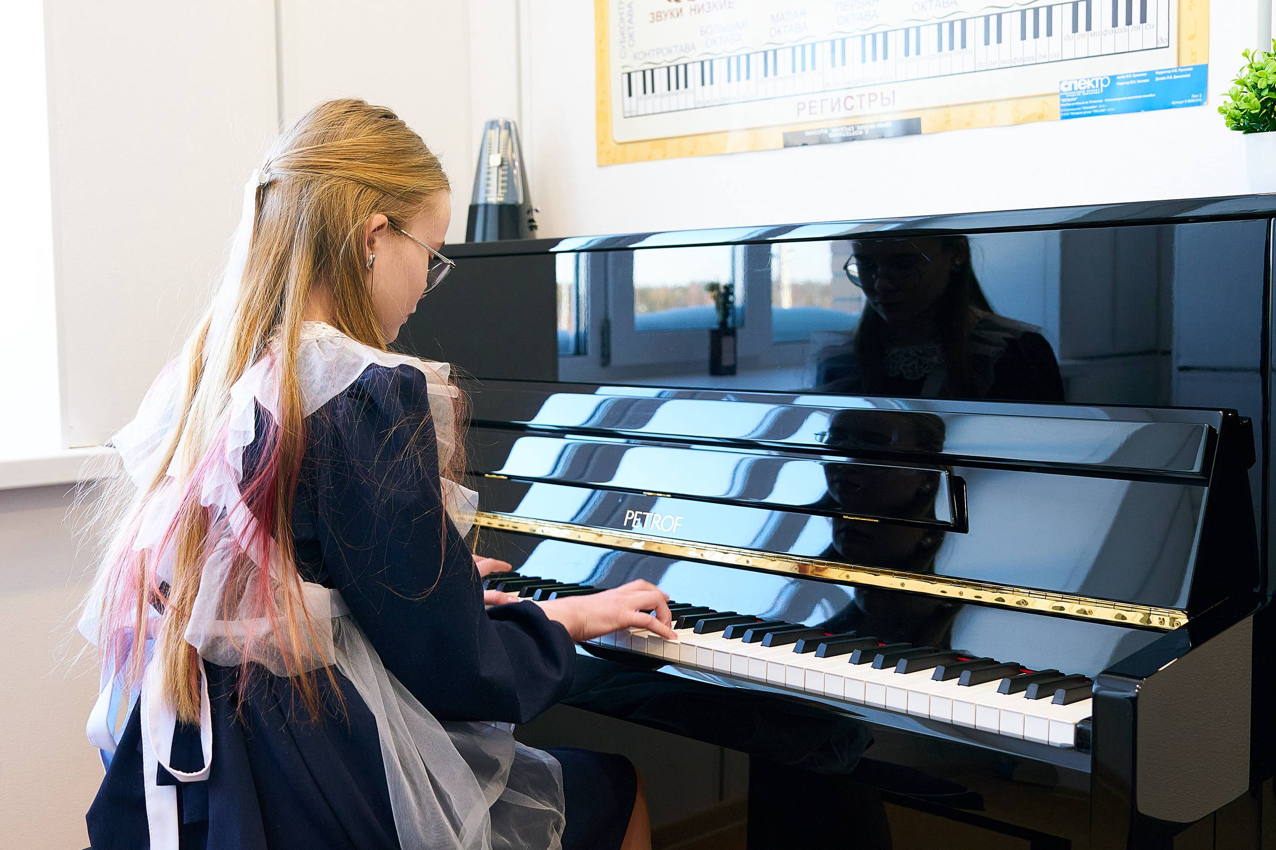 Руслан Кухарук: Следующим пунктом рабочей поездки в Березовский район стал Хулимсунт Руслан Кухарук: Следующим пунктом рабочей поездки в Березовский район стал Хулимсунт