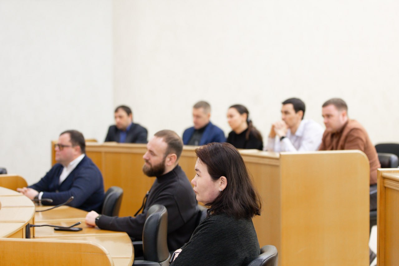 Чтобы вместе с домами росли и деревья Чтобы вместе с домами росли и деревья