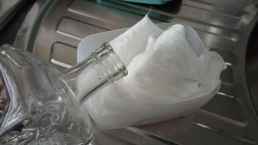 Как экономные хозяйки используют хитрые салфетки для уборки