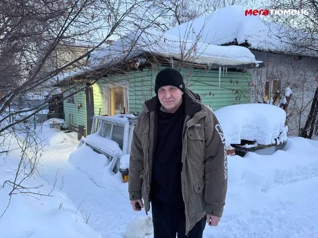 «Сына пропускают, но только без дочери»