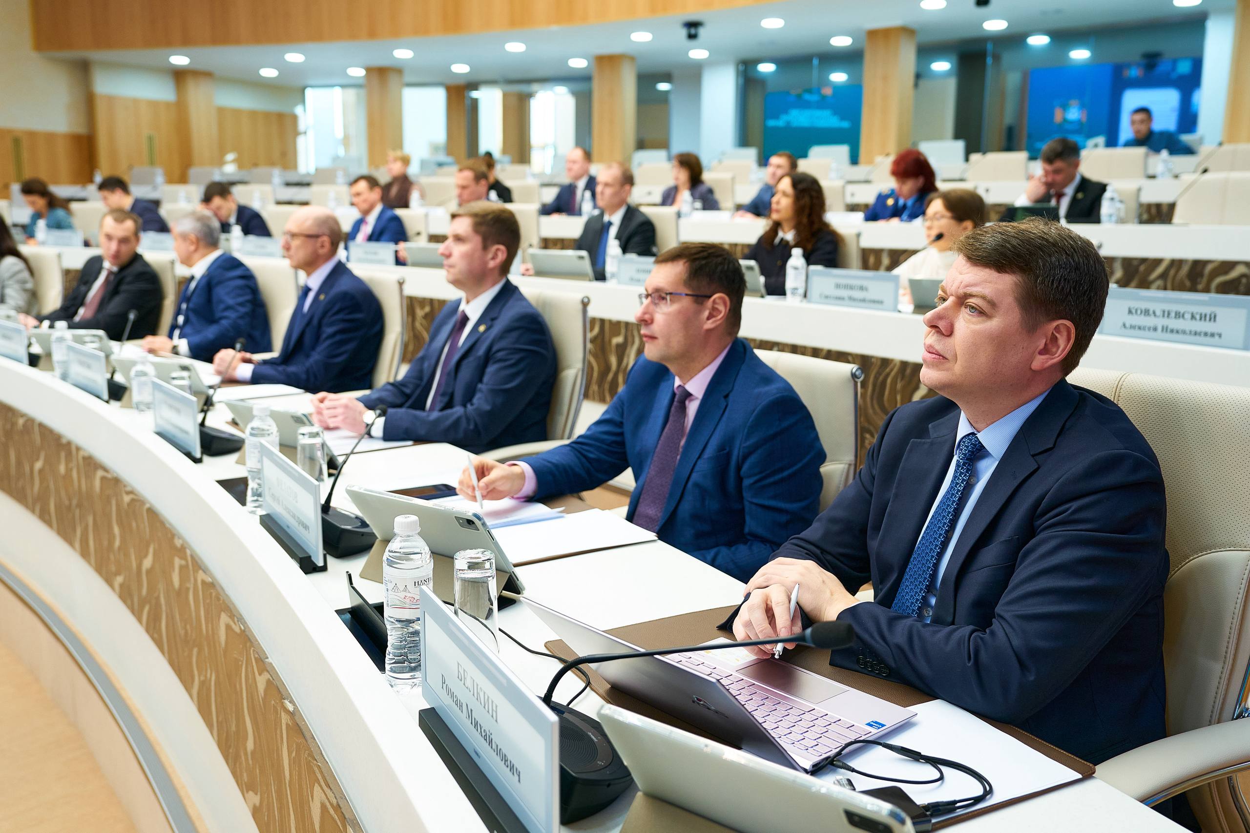 Руслан Кухарук: Об основных решениях, принятых на заседании Правительства Югры: Руслан Кухарук: Об основных решениях, принятых на заседании Правительства Югры: